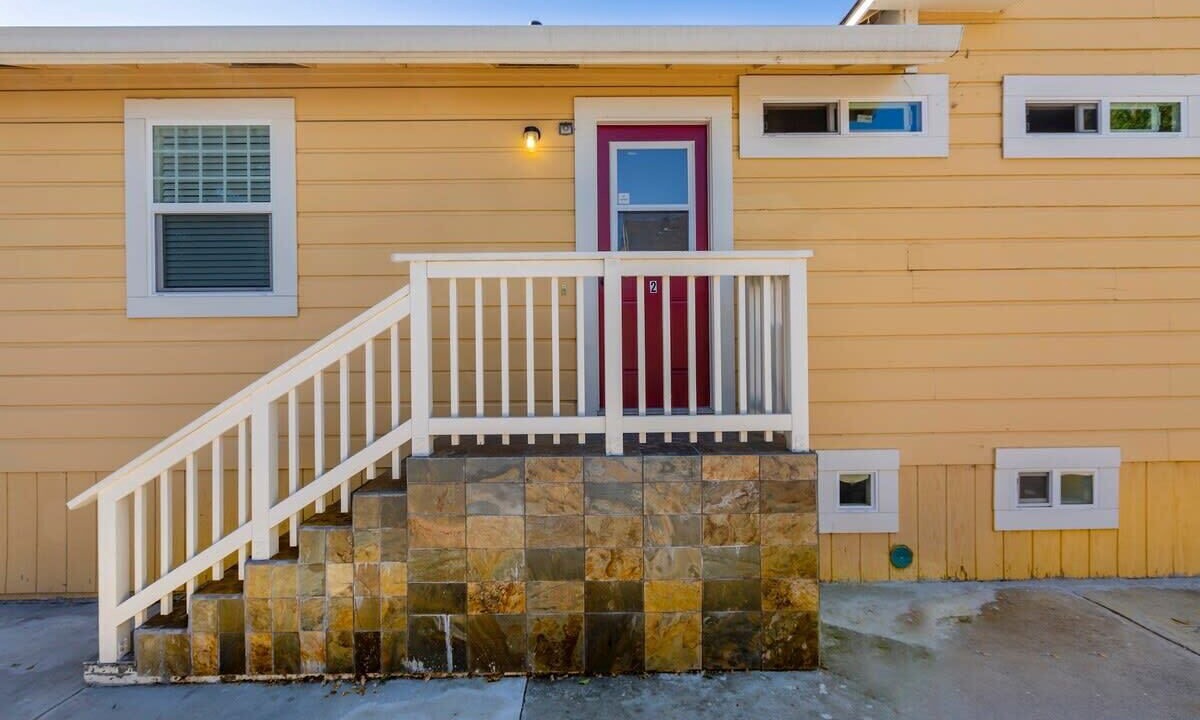 Photo of Outdoor in Northside