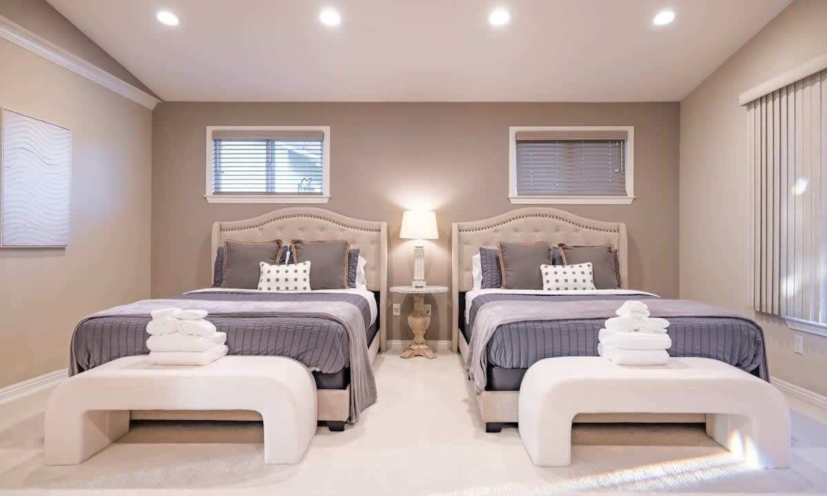 Photo of Bedroom in Northwest Anaheim