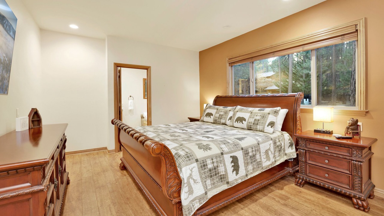 Photo of Bedroom in Summit Estates