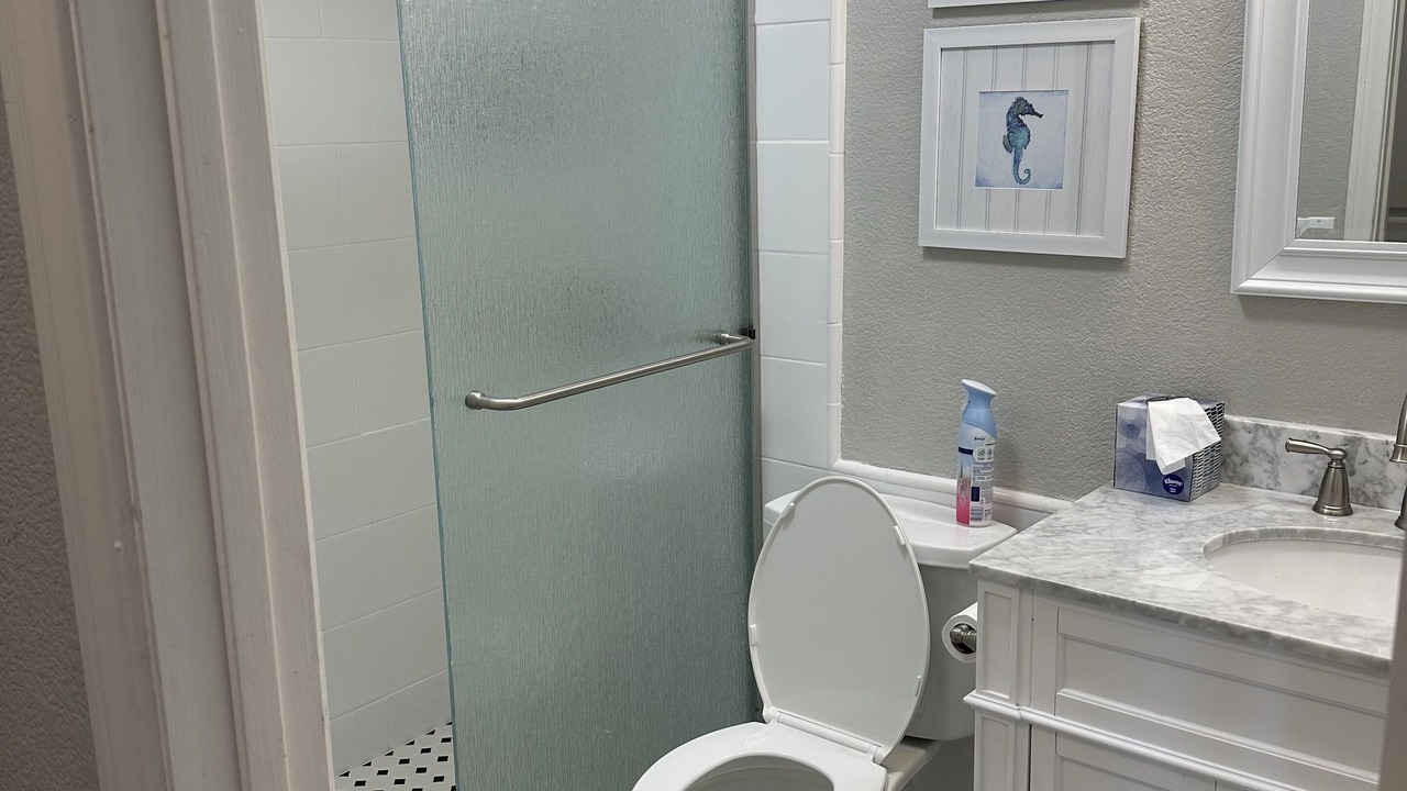 Photo of Bathroom in East Canyon