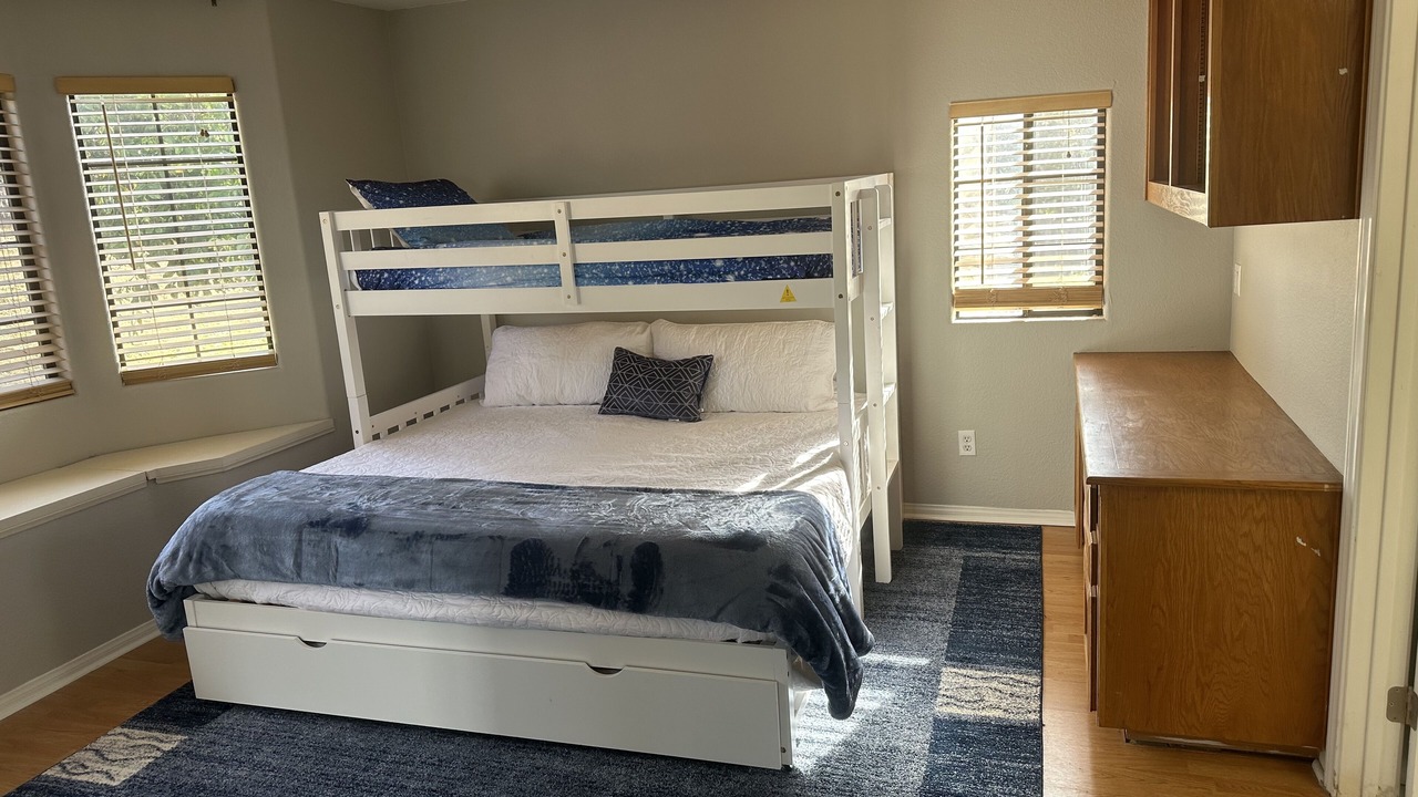 Photo of Bedroom in East Canyon