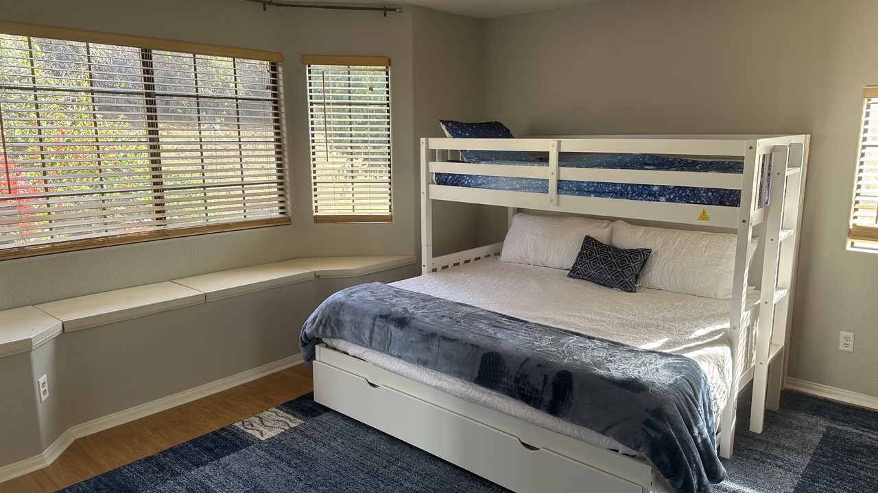 Photo of Bedroom in East Canyon