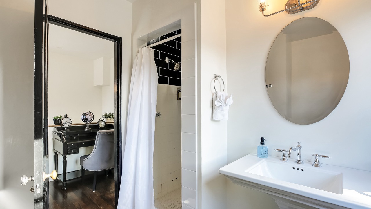 Photo of Bathroom in West Beach