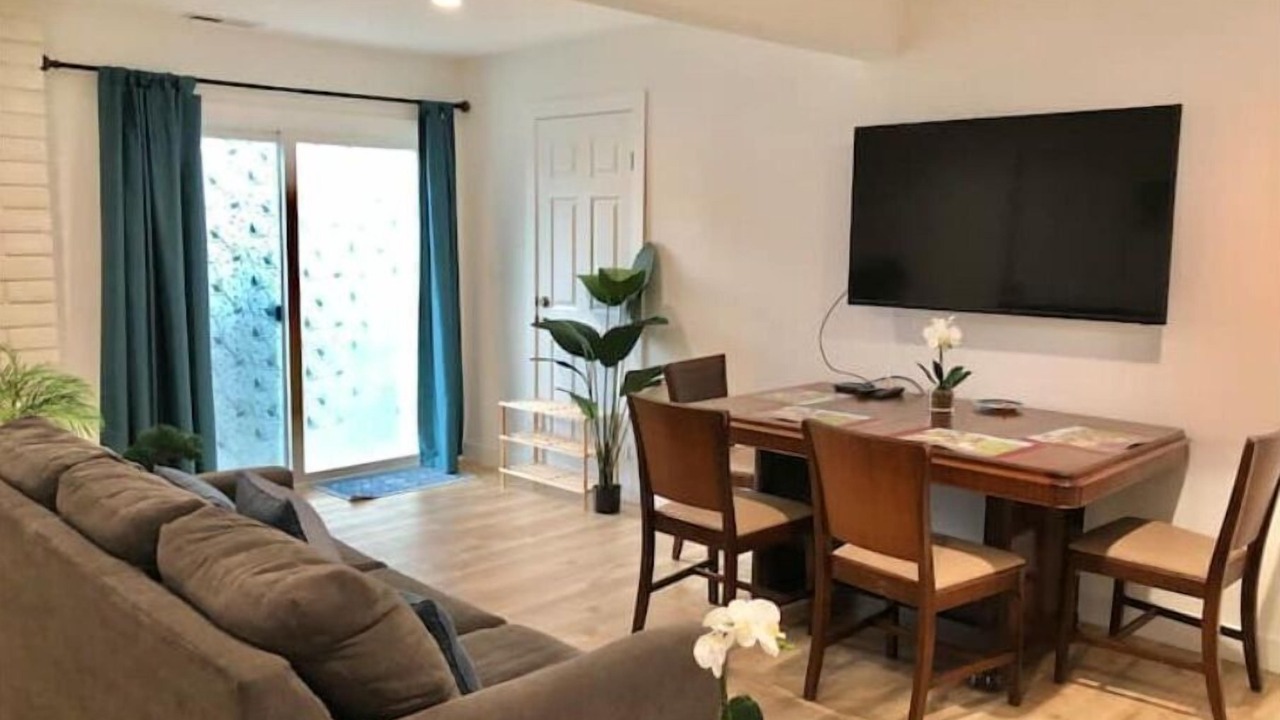 Photo of Livingroom in Castro Valley