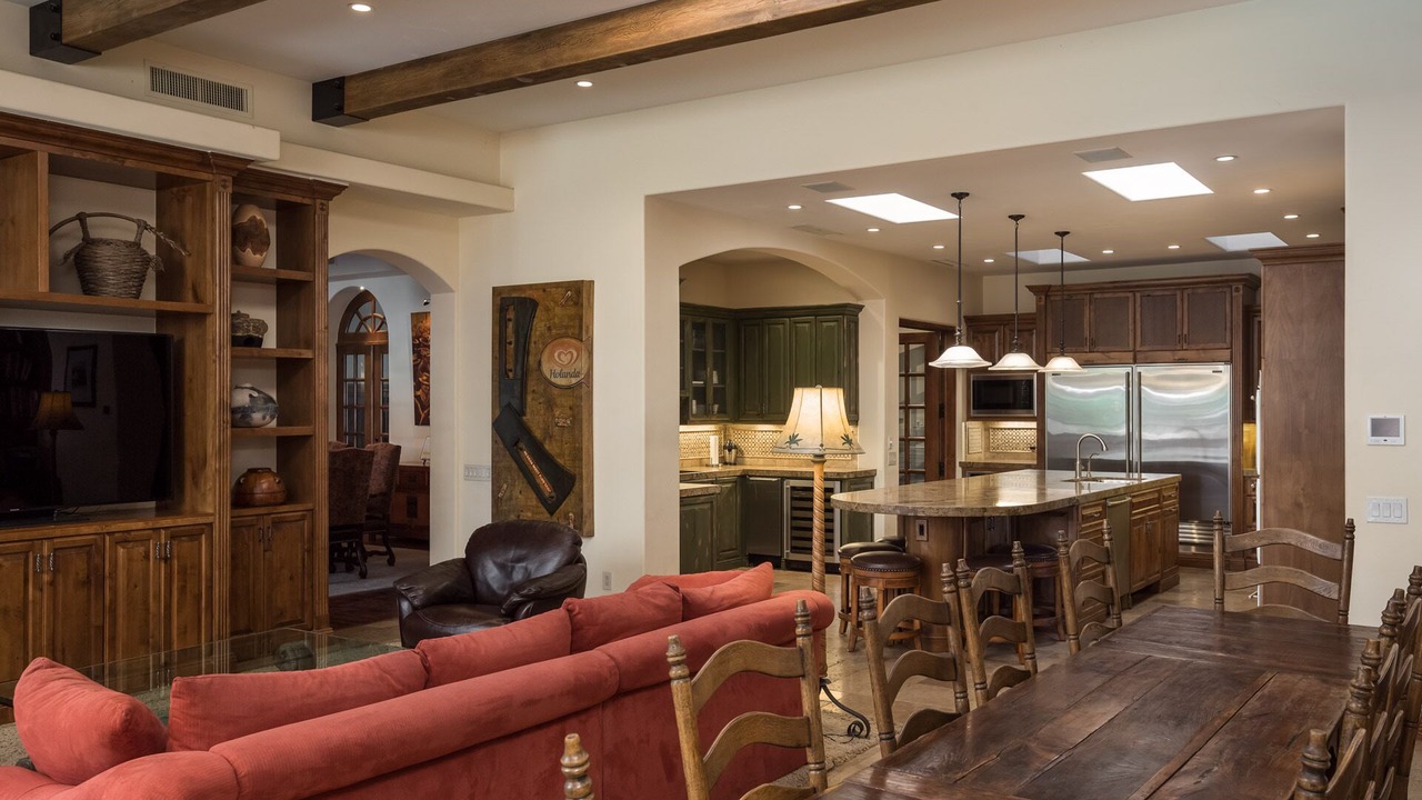 Photo of Livingroom in Desert River Estates