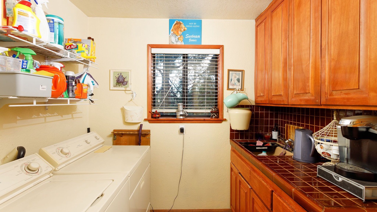 Photo of Kitchen in Crestline