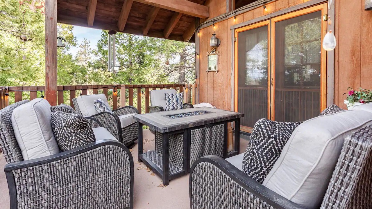Photo of Patio Balcony in Crestline
