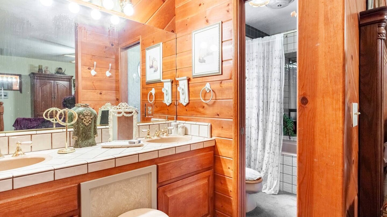 Photo of Bathroom in Crestline