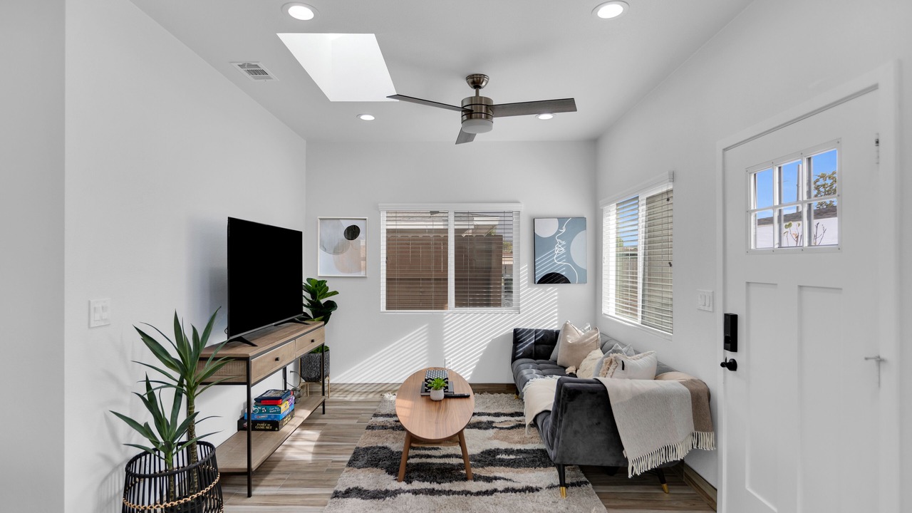 Photo of Livingroom in Garden Grove