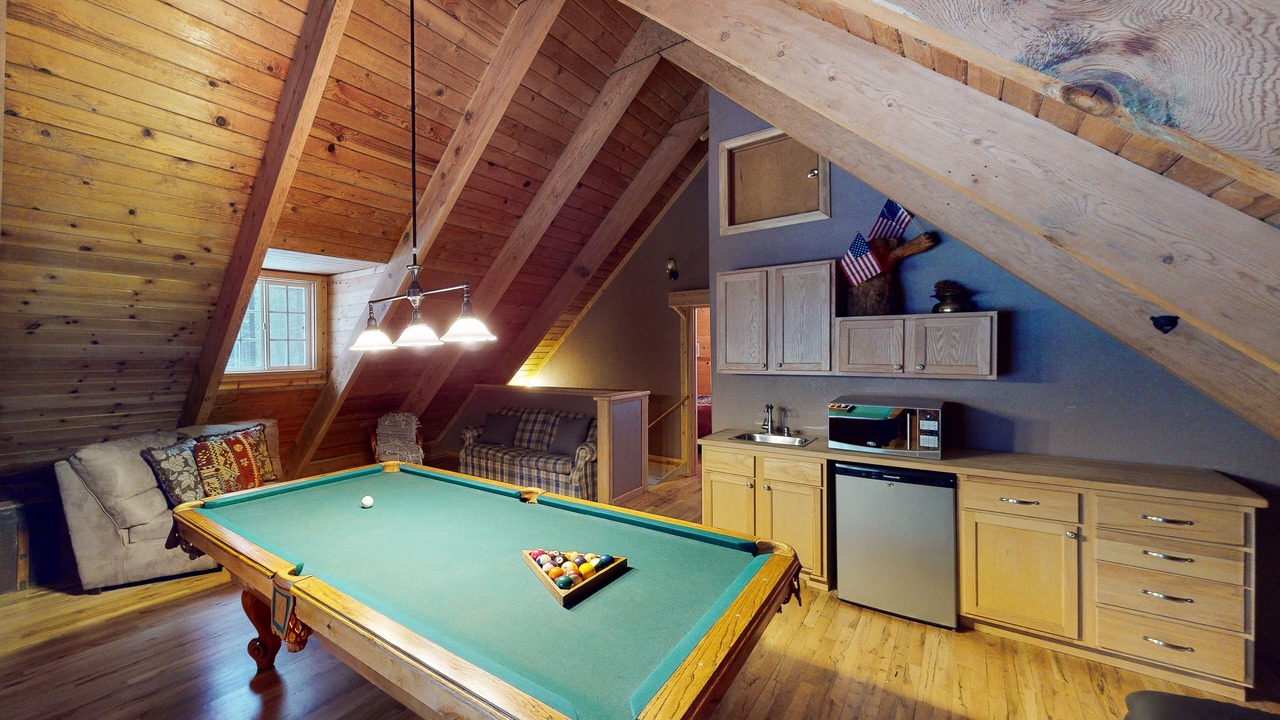 Photo of Livingroom in Bijou Park Acres