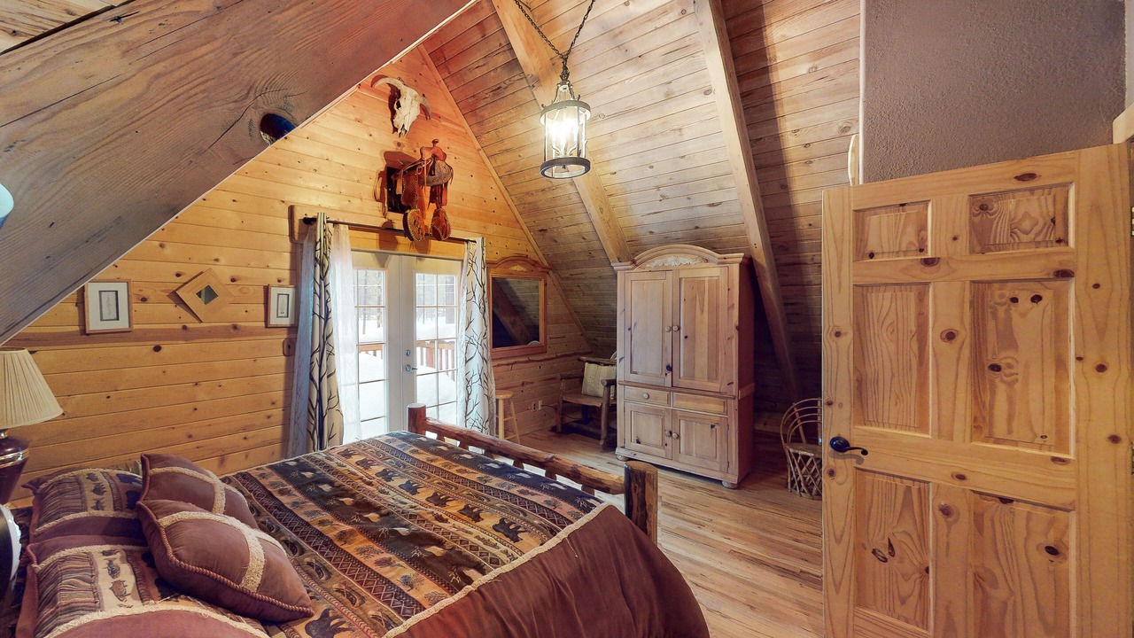 Photo of Bedroom in Bijou Park Acres