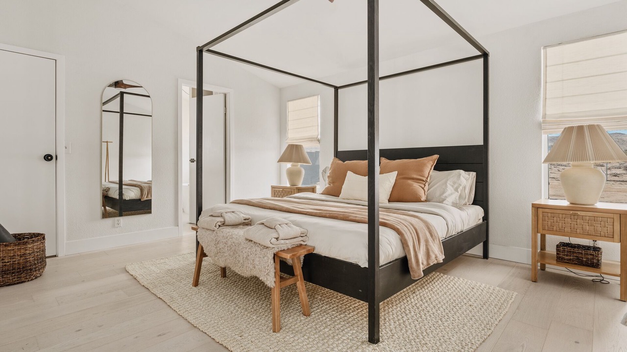 Photo of Bedroom in Landers