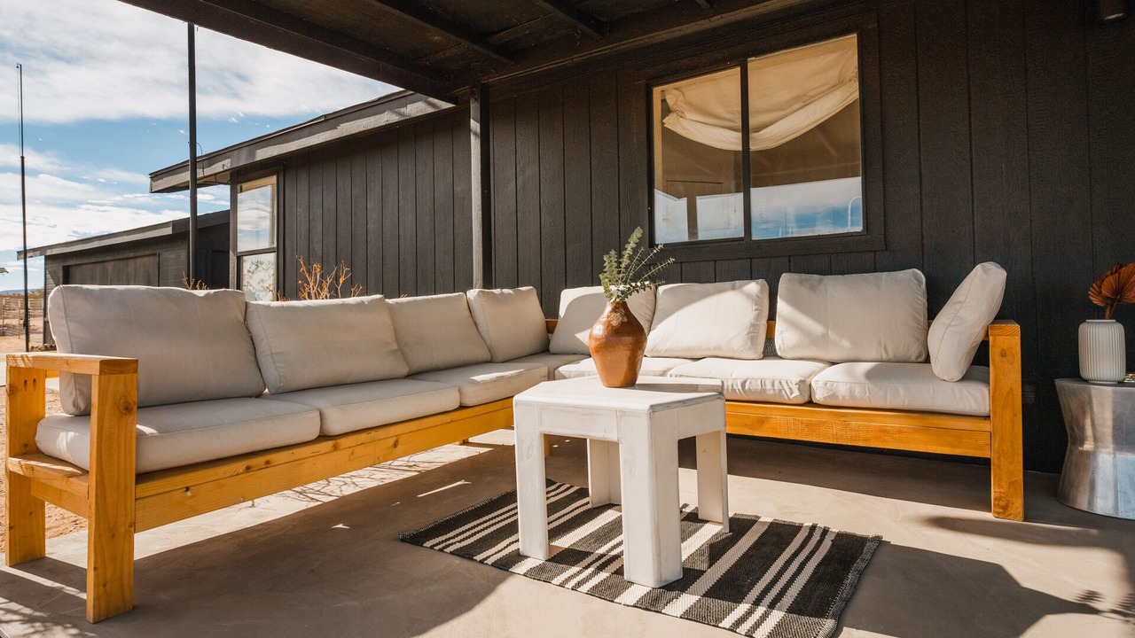 Photo of Patio Balcony in Landers