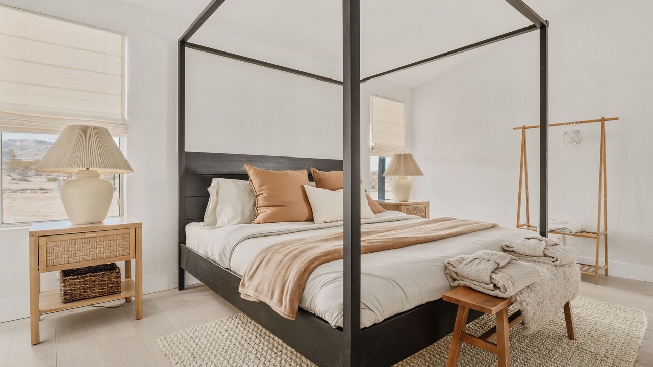 Photo of Bedroom in Landers
