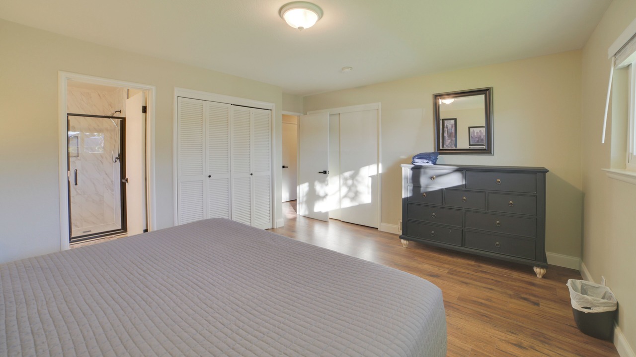 Photo of Bedroom in Salinas