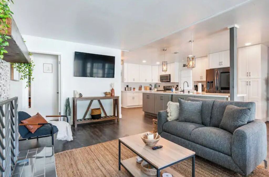 Photo of Livingroom in Riverside
