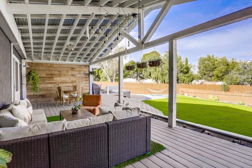 Photo of Outdoor in Linda Vista