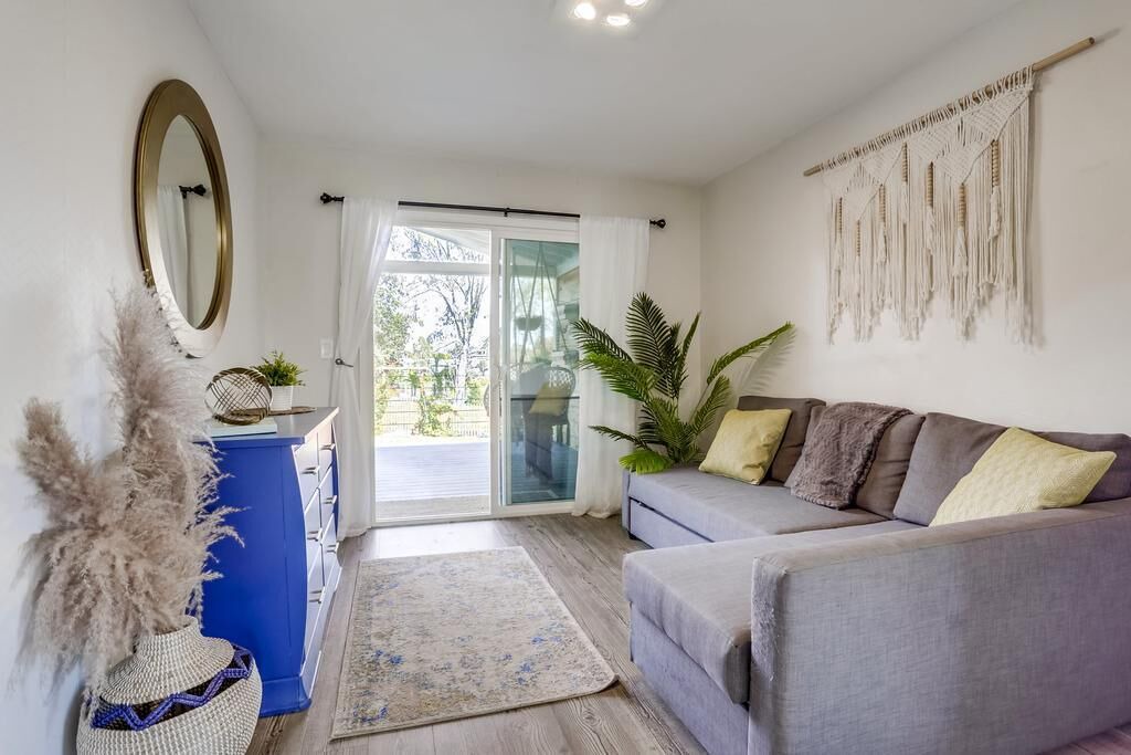 Photo of Livingroom in Linda Vista