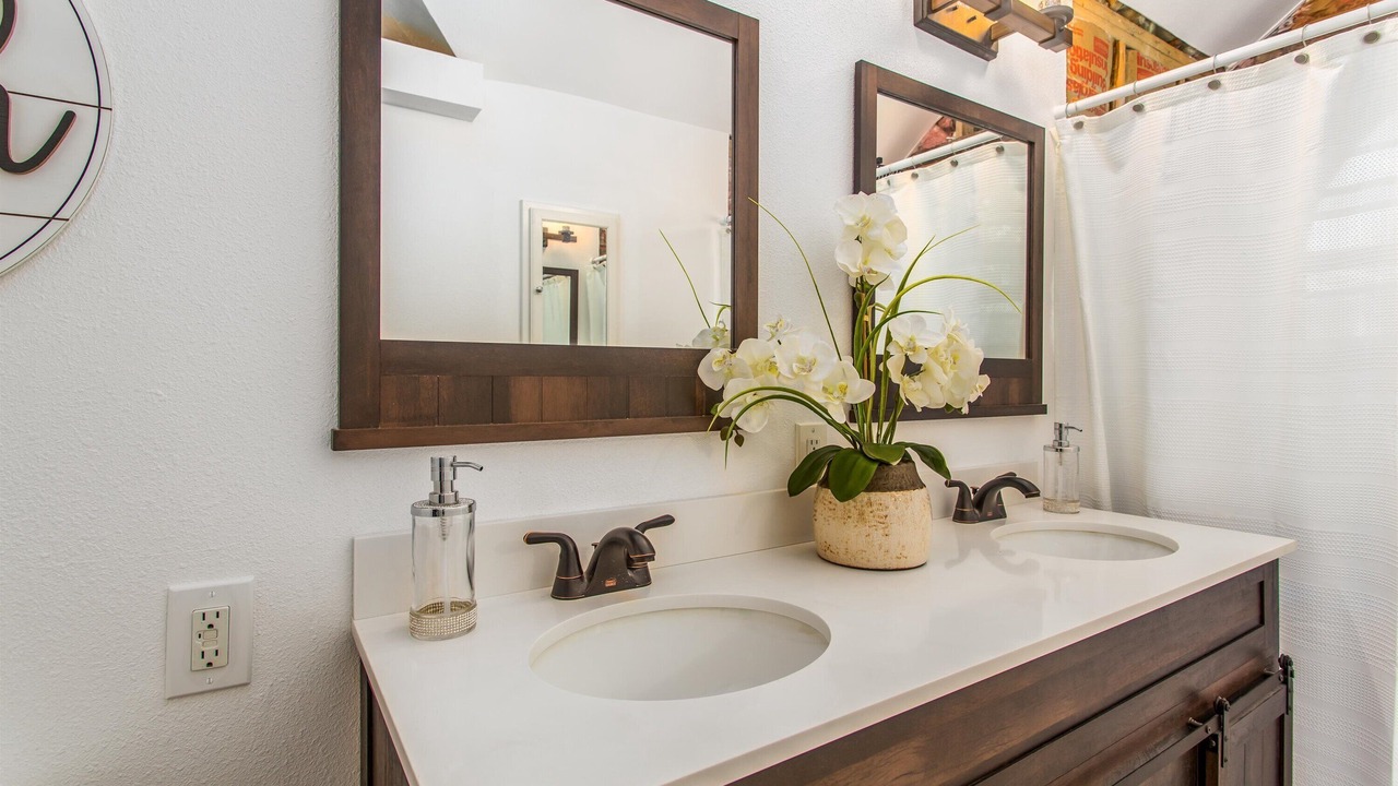 Photo of Bathroom in Mentone