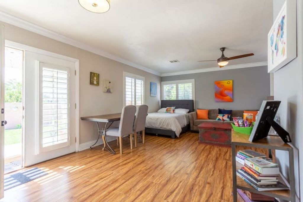 Photo of Bedroom in Lincoln Acres