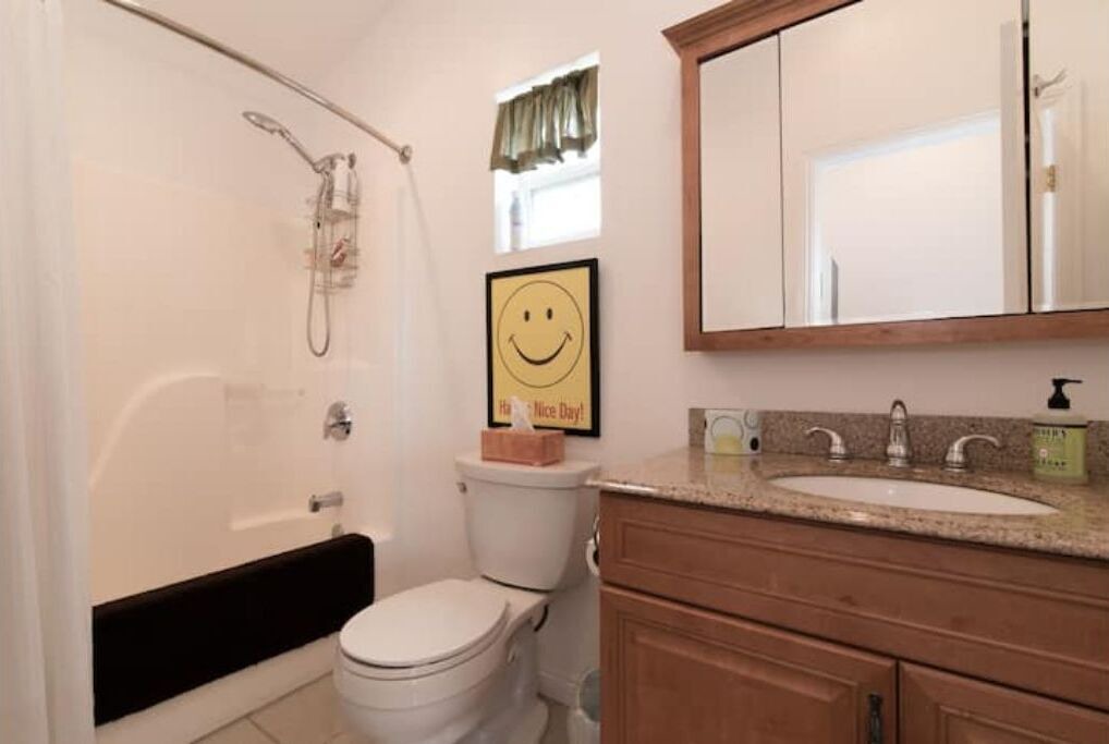 Photo of Bathroom in Huntington Beach
