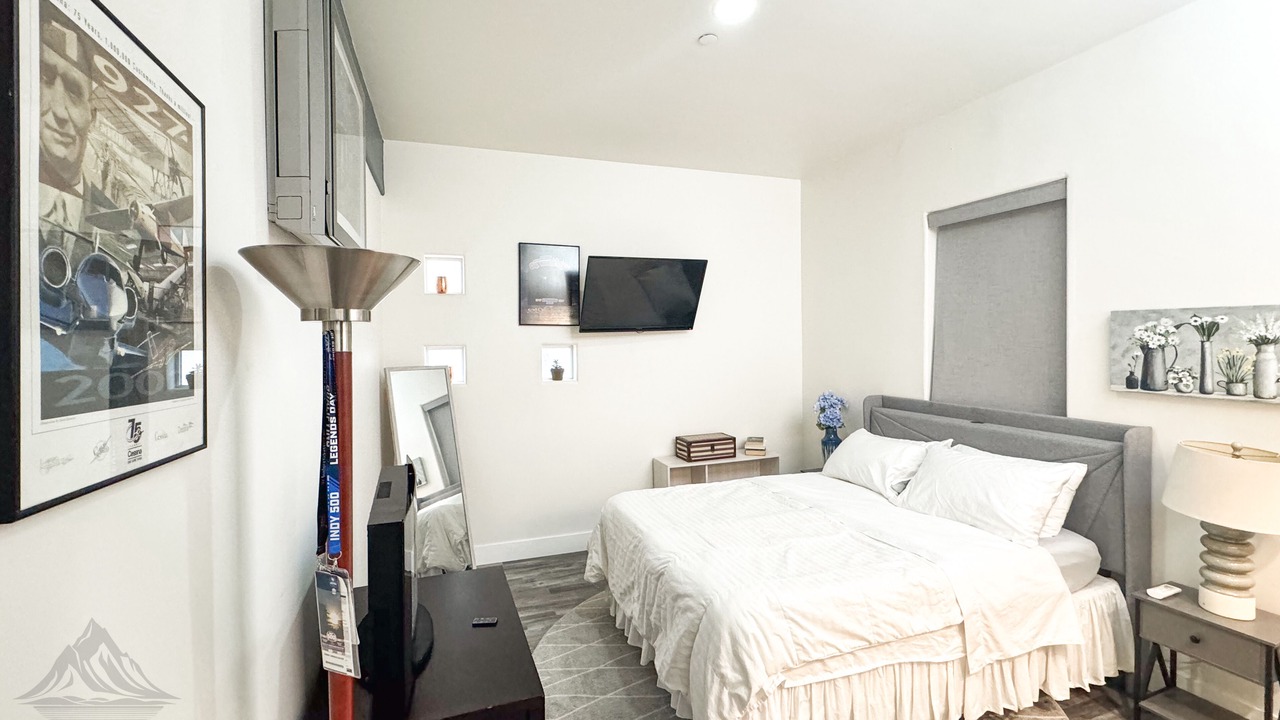 Photo of Bedroom in Thousand Oaks