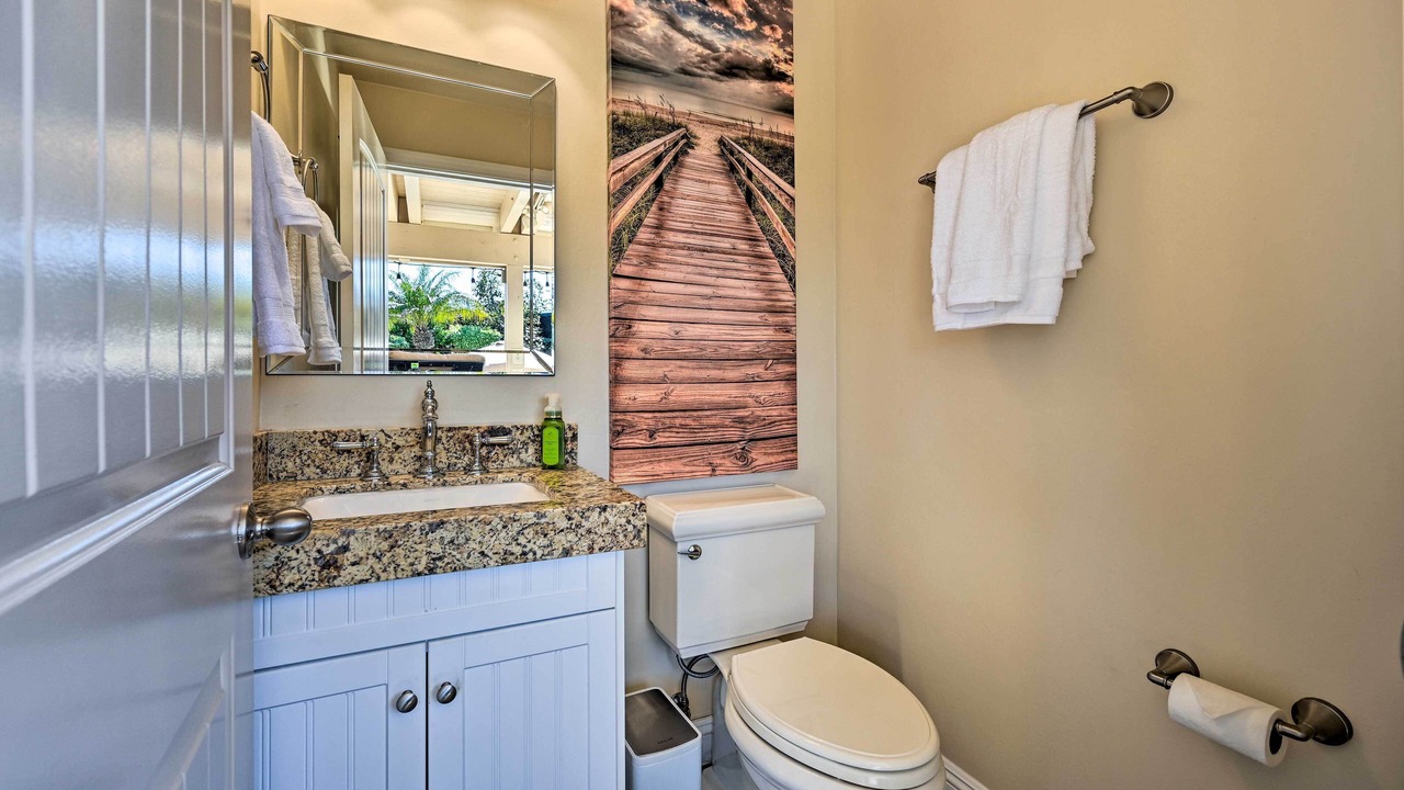 Photo of Bathroom in Vista