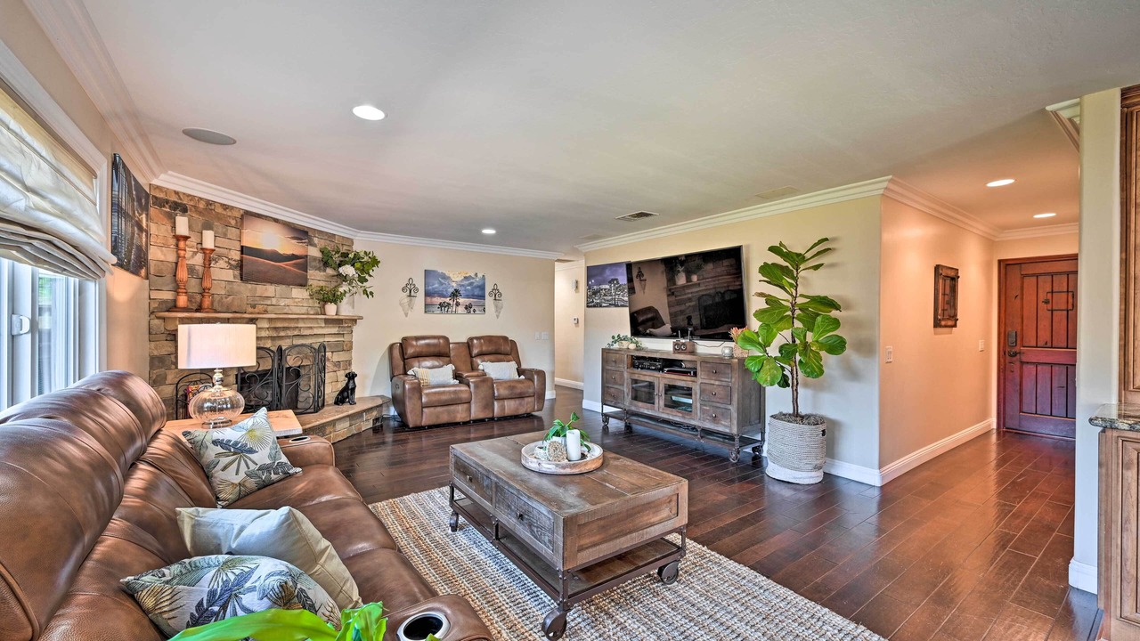 Photo of Livingroom in Vista