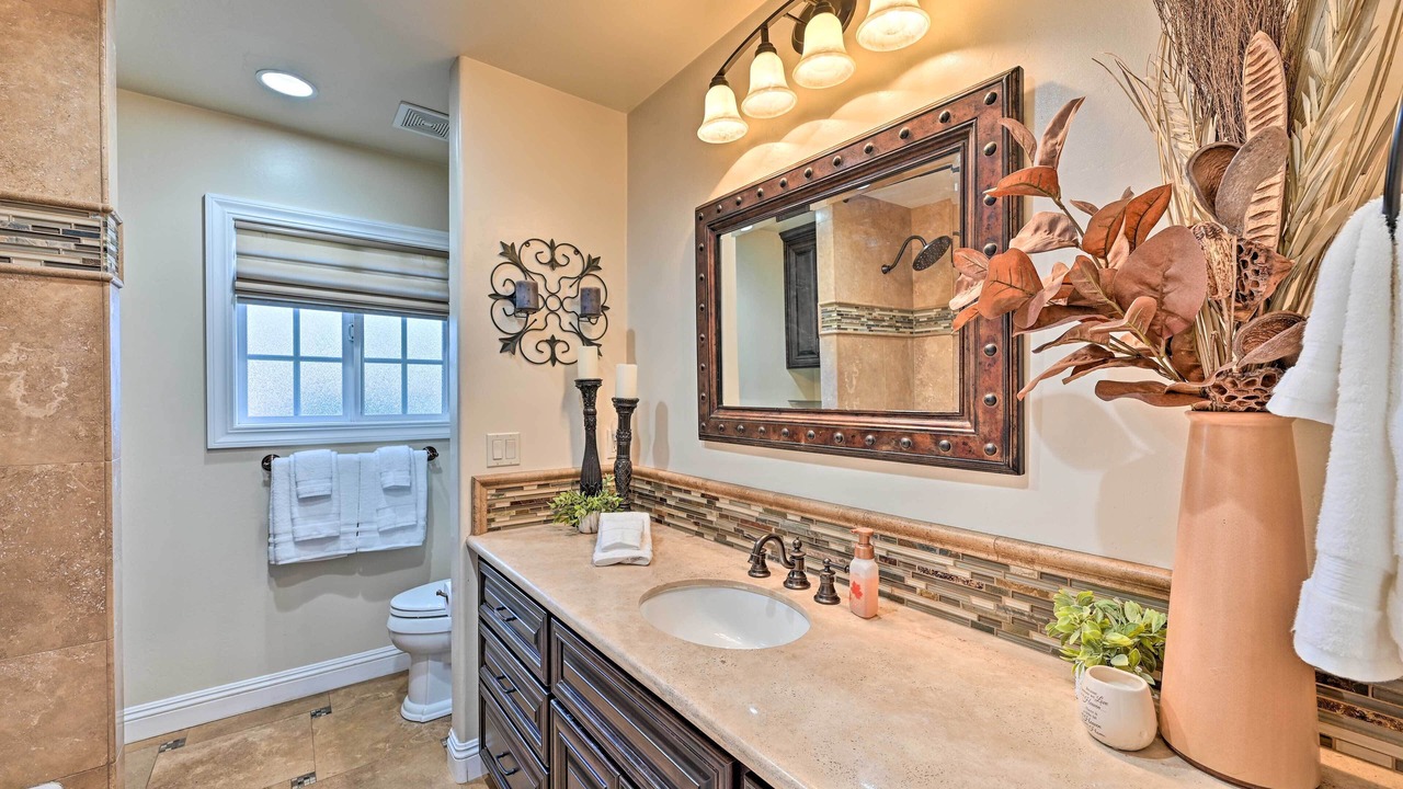 Photo of Bathroom in Vista