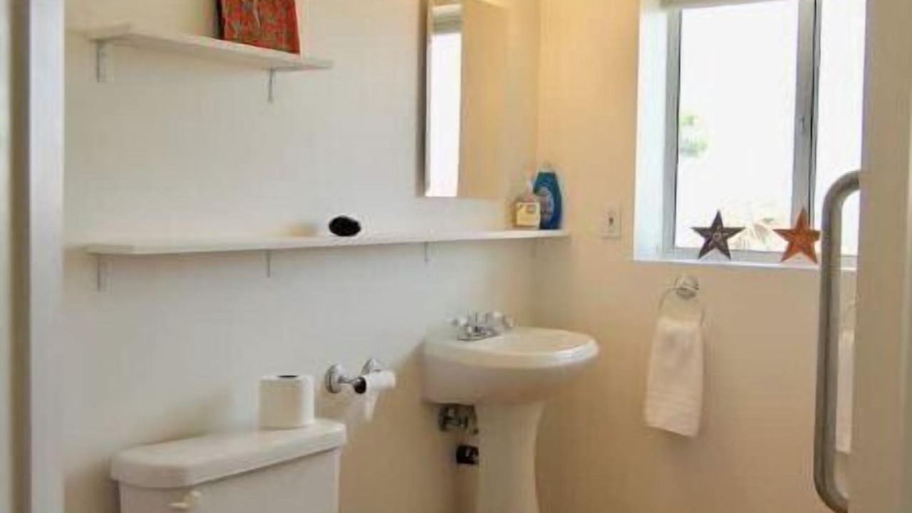 Photo of Bathroom in Joshua Tree Highlands