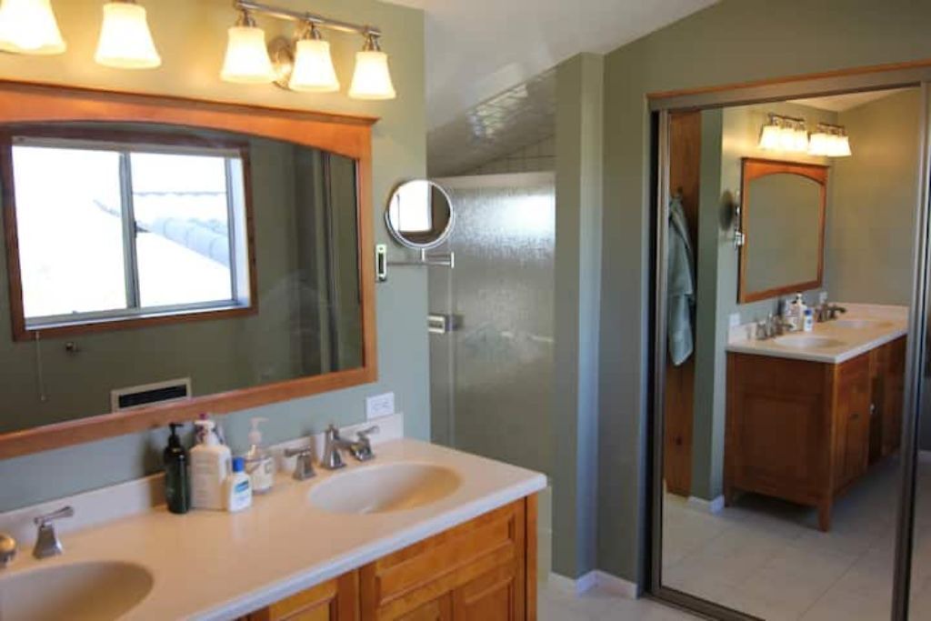 Photo of Bathroom in Joshua Tree Highlands