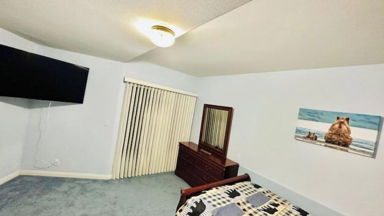 Photo of Bedroom in Frazier Park
