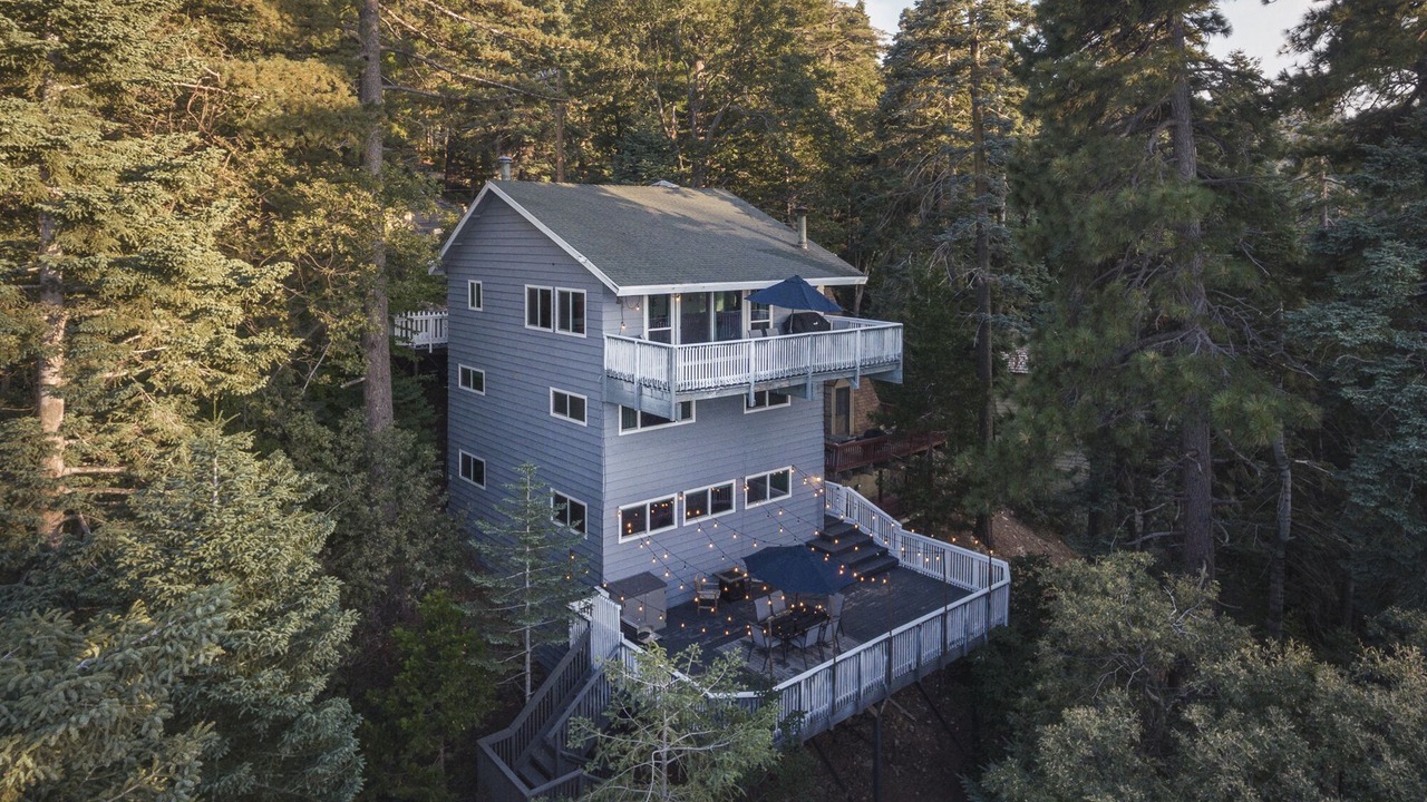 Photo of Outdoor in Arrowhead Villas