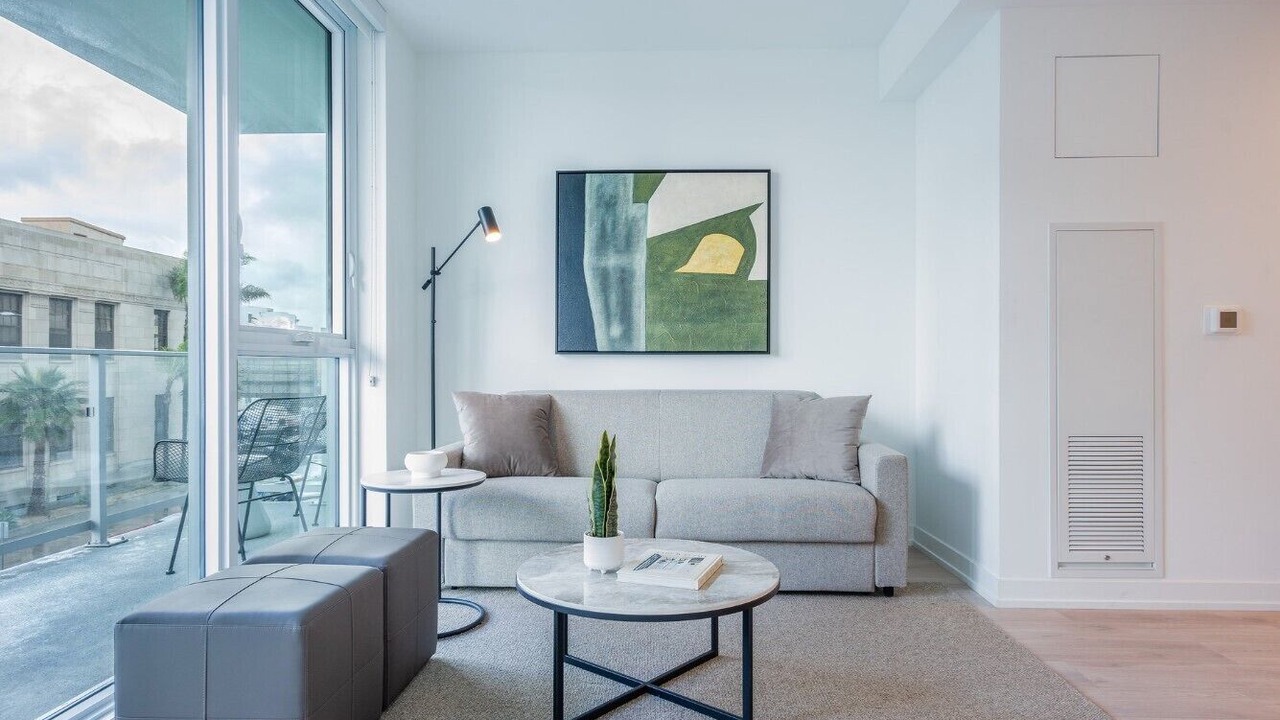 Photo of Livingroom in Downtown Long Beach