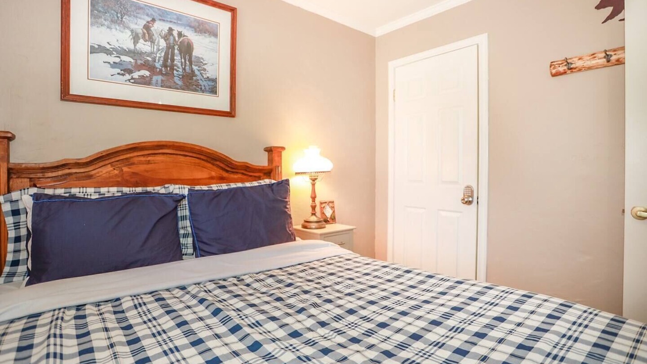 Photo of Bedroom in Sugarloaf
