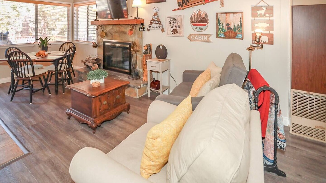 Photo of Livingroom in Sugarloaf