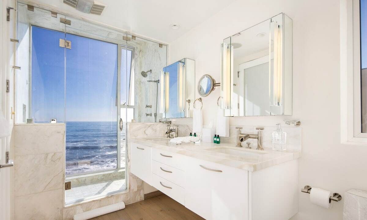 Photo of Bathroom in Malibu