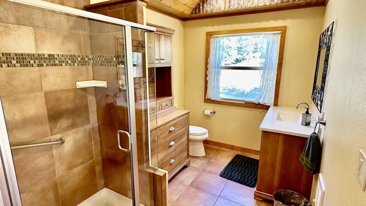 Photo of Bathroom in Twain Harte