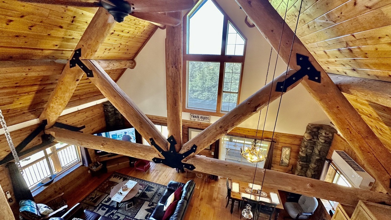 Photo of Bedroom in Twain Harte