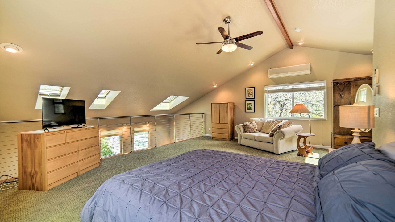 Photo of Bedroom in Vichy Springs