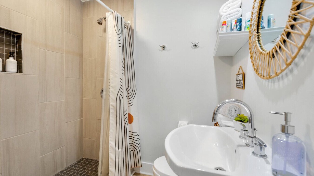 Photo of Bathroom in Huntington Beach
