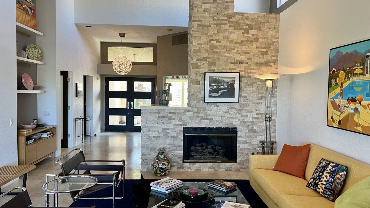Photo of Livingroom in Rancho Mirage
