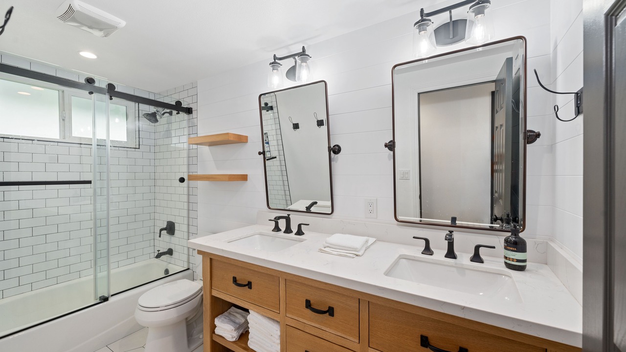 Photo of Bathroom in Fullerton