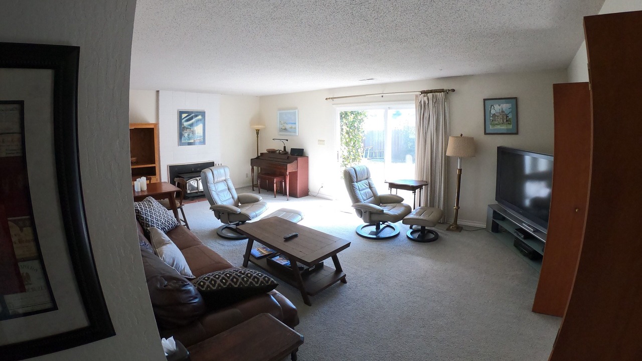 Photo of Livingroom in Napa