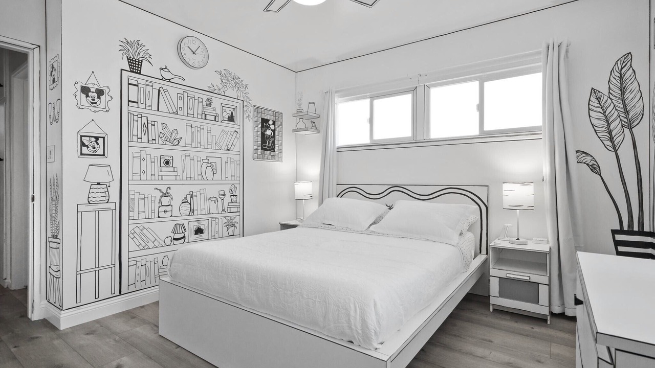 Photo of Bedroom in Anaheim Resort