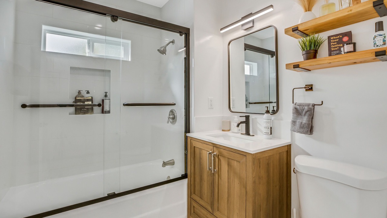 Photo of Bathroom in Azusa