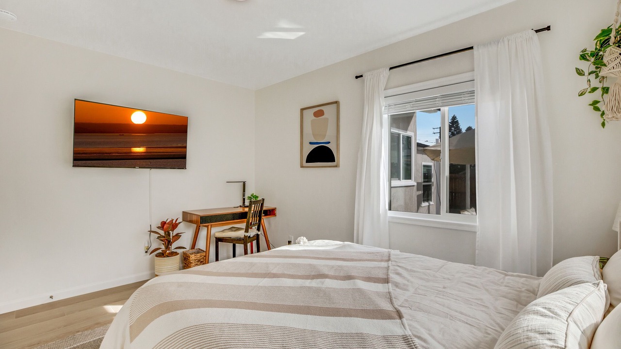Photo of Bedroom in Azusa