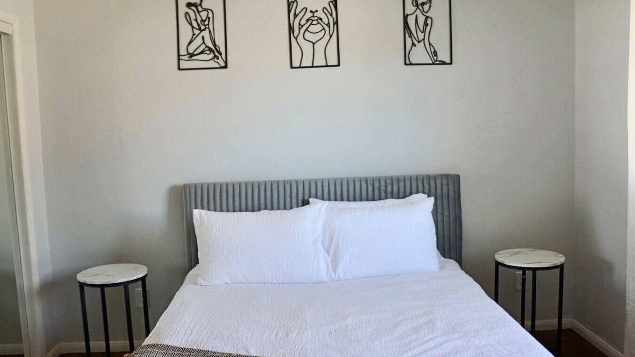 Photo of Bedroom in Bakersfield