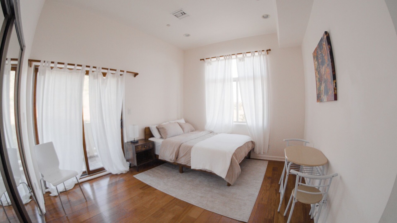 Photo of Bedroom in Malibu