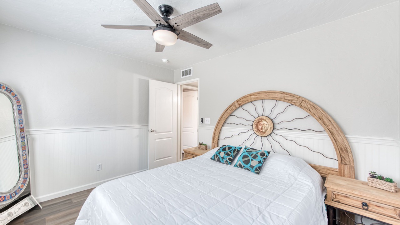 Photo of Bedroom in Raisin